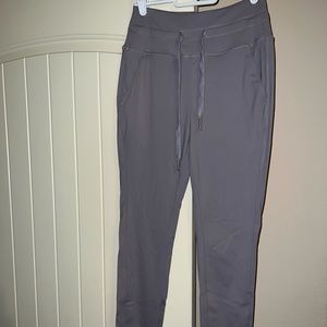 Selling Halara Cloudful full length joggers